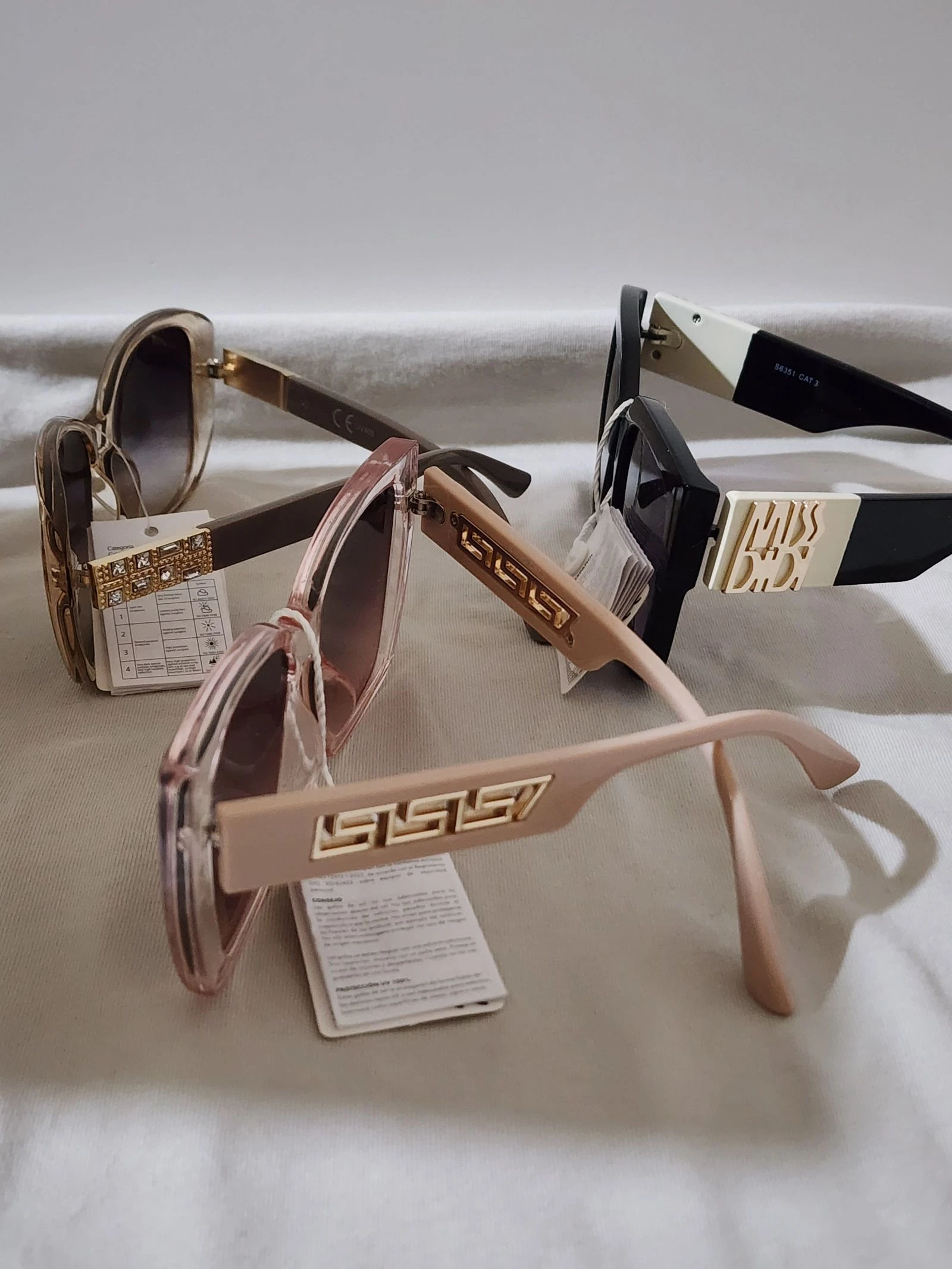 Lot of 3 UV400 protection sunglasses – photo 2